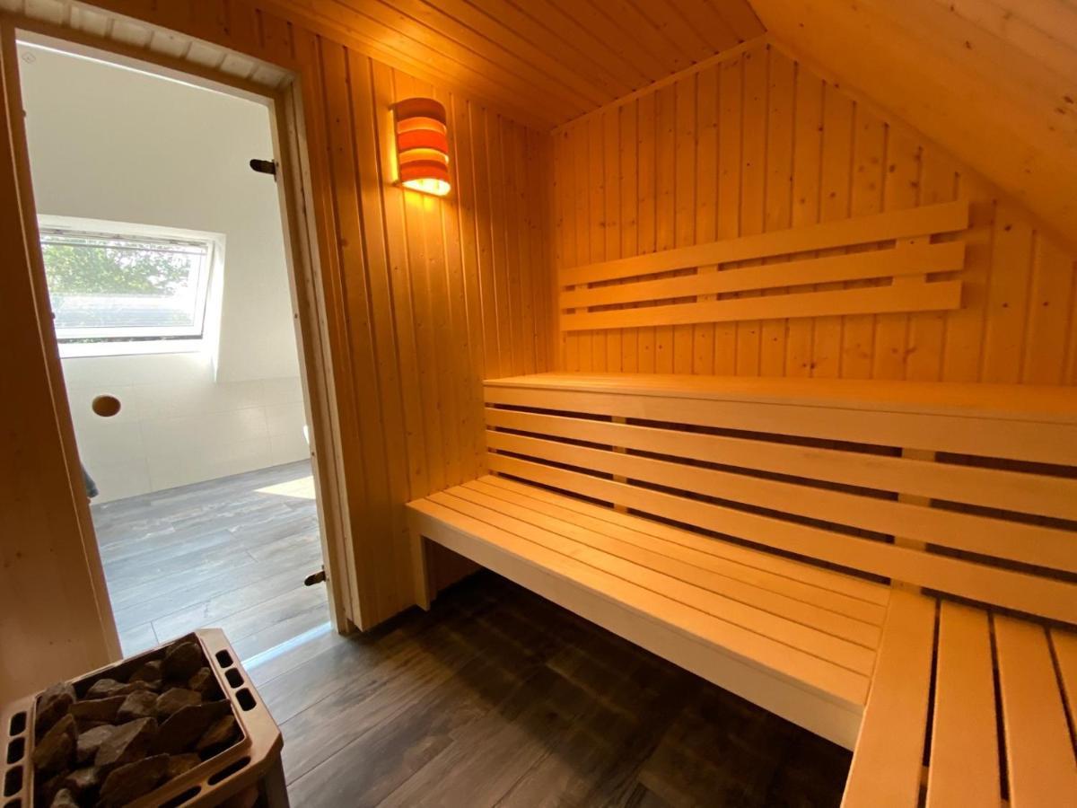 Ferienhaus Seestern Am Harkebruegger See Mit Sauna Und Kamin Barssel  Exterior foto